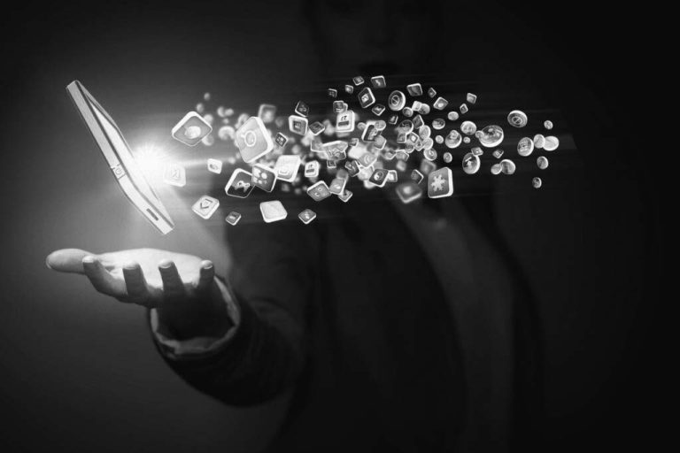 Digital Media: A Revolution Without Borders